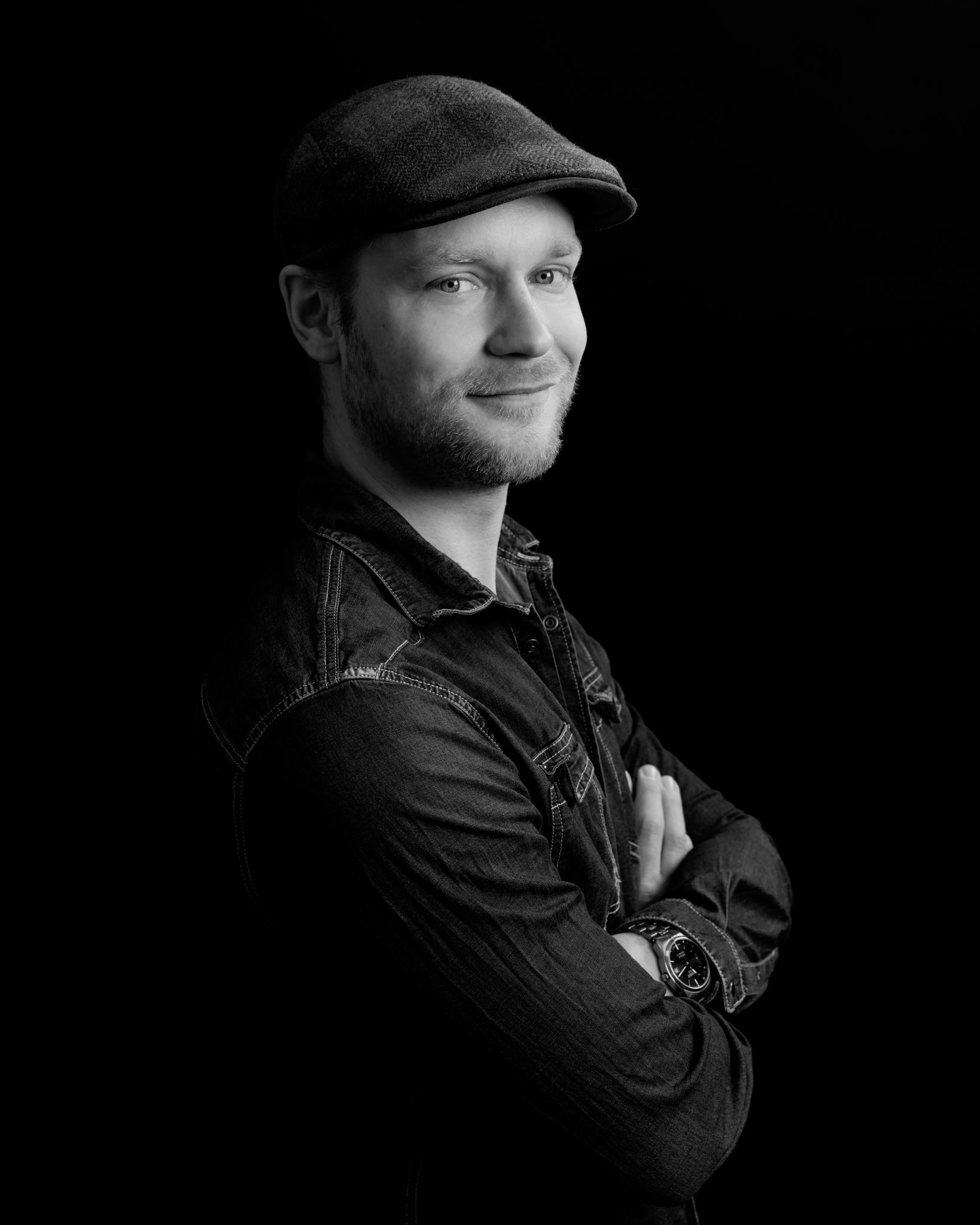 Niko Huopainen — Realismi & Black & Grey