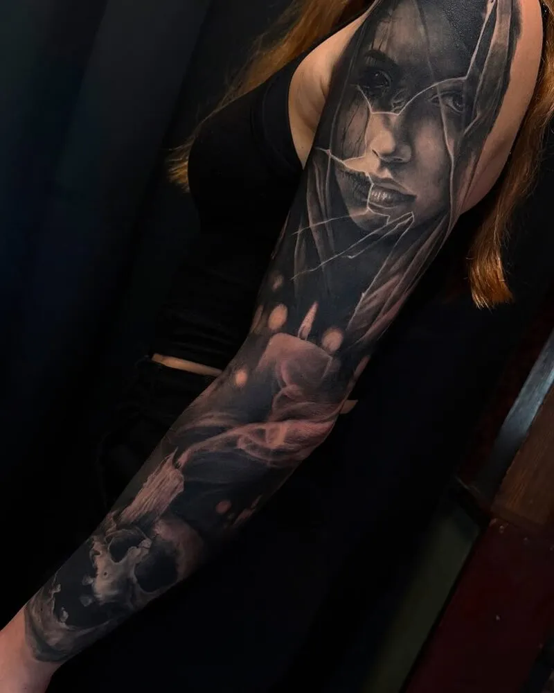 Realismi sleeve - rikottu lasi